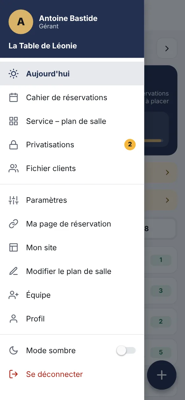 Menu de l'application : cahier, service, privatisations, fichier clients, paramètres, site